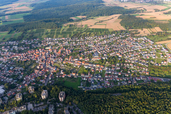 Vue aérienne de Du sud-ouest à Eisingen dans le département Bade-Wurtemberg, Allemagne