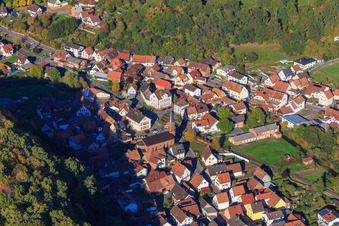 Vue aérienne de Église de Gartenstr à Bruchweiler-Bärenbach dans le département Rhénanie-Palatinat, Allemagne