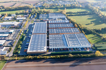 Vue aérienne de Usine de pneus Michelin du Nord à Landau in der Pfalz dans le département Rhénanie-Palatinat, Allemagne