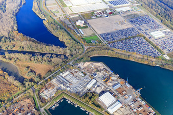 Insel Grün avec MOSOLF Logistics & Services GmbH et Mercedes-Benz Global Logistics Center à Germersheim dans le département Rhénanie-Palatinat, Allemagne vue d'en haut
