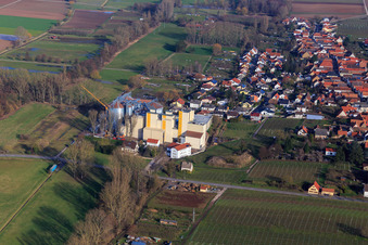 Vue aérienne de Moulin à grains Cornexo GmbH à Freimersheim dans le département Rhénanie-Palatinat, Allemagne