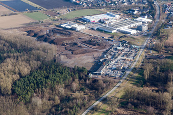Vue aérienne de Zone industrielle Nord à le quartier Neudorf in Graben-Neudorf dans le département Bade-Wurtemberg, Allemagne
