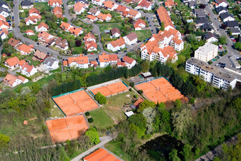 Vue d'oiseau de TC77 Jockgrim eV à Jockgrim dans le département Rhénanie-Palatinat, Allemagne