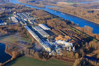 Vue aérienne de Zone industrielle Konrad-Nolte-Straße avec Rheinspan GmbH & Co. KG à Germersheim dans le département Rhénanie-Palatinat, Allemagne