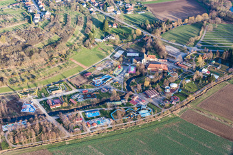 Vue aérienne de Centre de loisirs - Parc d'attractions Didiland à Morsbronn-les-Bains dans le département Bas Rhin, France