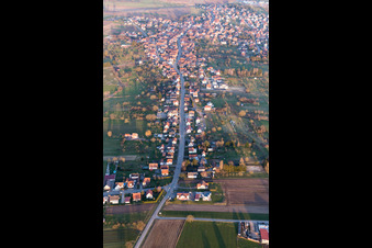 Enregistrement par drone de Surbourg dans le département Bas Rhin, France