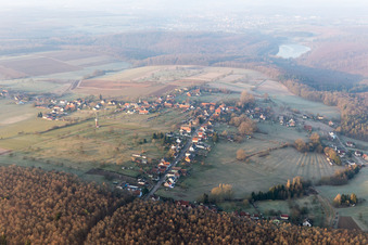 Nehwiller-près-Wœrth dans le département Bas Rhin, France depuis l'avion