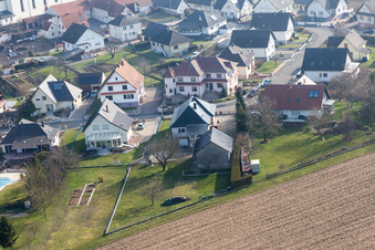 Vue d'oiseau de Schleithal dans le département Bas Rhin, France
