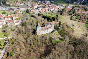 Vue oblique de Épinac dans le département Saône et Loire, France