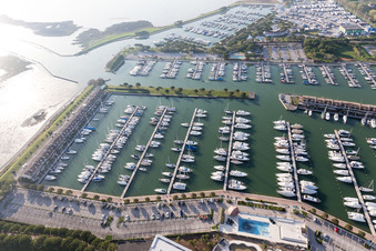 Vue oblique de Aprilia Marittima dans le département Frioul-Vénétie Julienne, Italie