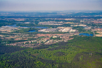 Vue aérienne de Quartier de Dorschberg vu du nord à Wörth am Rhein dans le département Rhénanie-Palatinat, Allemagne