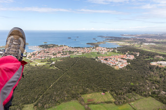 Vue aérienne de Vrsar dans le département Gespanschaft Istrien, Croatie