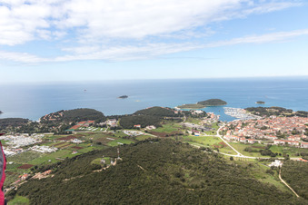 Vrsar dans le département Gespanschaft Istrien, Croatie d'en haut