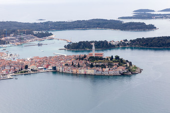 Rovinj dans le département Gespanschaft Istrien, Croatie vue du ciel