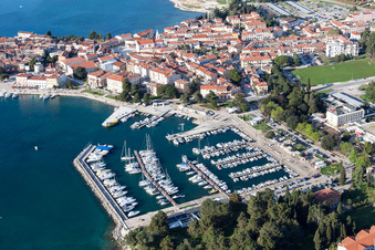 Photographie aérienne de Sveti Duh dans le département Gespanschaft Istrien, Croatie