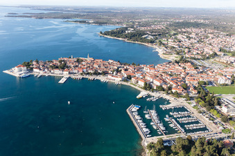 Vue oblique de Sveti Duh dans le département Gespanschaft Istrien, Croatie