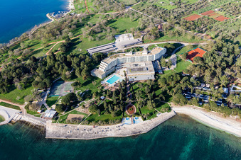 Poreč dans le département Gespanschaft Istrien, Croatie vue d'en haut