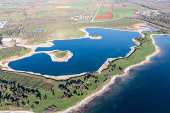 Vue aérienne de Umag dans le département Gespanschaft Istrien, Croatie