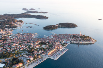 Rovinj dans le département Gespanschaft Istrien, Croatie d'en haut