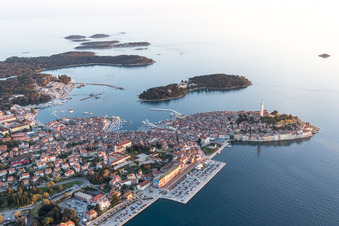 Rovinj dans le département Gespanschaft Istrien, Croatie hors des airs