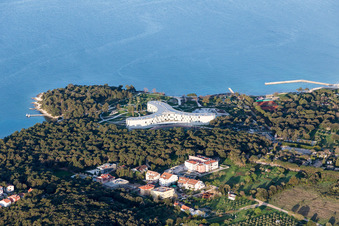 Rovinj dans le département Gespanschaft Istrien, Croatie vu d'un drone