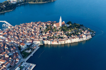 Rovinj dans le département Gespanschaft Istrien, Croatie vue du ciel