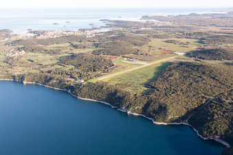 Vrsar dans le département Gespanschaft Istrien, Croatie d'en haut
