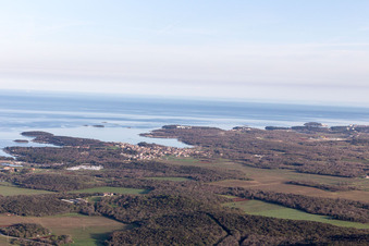 Photographie aérienne de Flengi dans le département Gespanschaft Istrien, Croatie