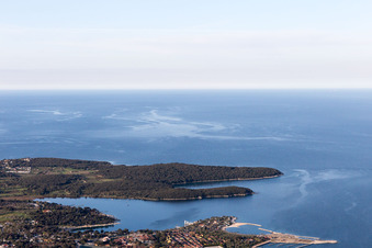 Vrsar dans le département Gespanschaft Istrien, Croatie d'un drone