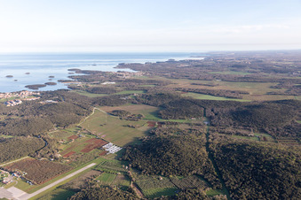 Vrsar dans le département Gespanschaft Istrien, Croatie vue d'en haut