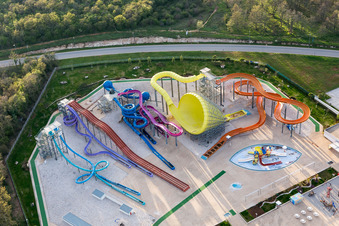 Poreč dans le département Gespanschaft Istrien, Croatie d'un drone