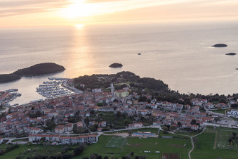 Vrsar dans le département Gespanschaft Istrien, Croatie d'en haut