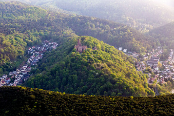 Vue aérienne de Limbourg à le quartier Grethen in Bad Dürkheim dans le département Rhénanie-Palatinat, Allemagne
