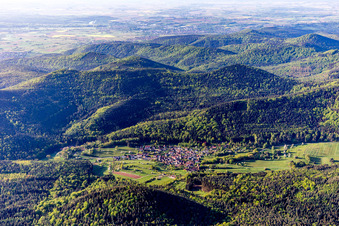 Vue oblique de Böllenborn dans le département Rhénanie-Palatinat, Allemagne