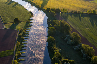 Photographie aérienne de Épis sur la Weser à le quartier Stahle in Höxter dans le département Rhénanie du Nord-Westphalie, Allemagne