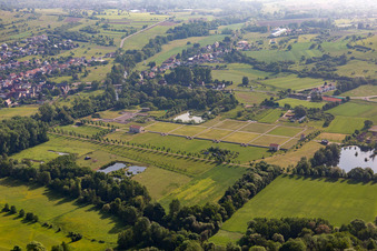 Vue aérienne de Parc culturel européen de Bliesbruck-Reinheim à le quartier Reinheim in Gersheim dans le département Sarre, Allemagne
