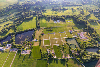 Vue oblique de Vestiges Romains / Fouilles romaines à le quartier Reinheim in Gersheim dans le département Sarre, Allemagne