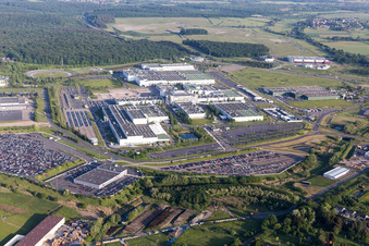 Vue aérienne de Industrie à Woustviller dans le département Moselle, France