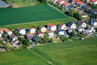 Vue oblique de Wattstr à Freckenfeld dans le département Rhénanie-Palatinat, Allemagne