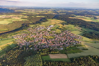 Vue aérienne de Limbach dans le département Bade-Wurtemberg, Allemagne
