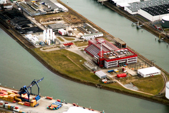 Vue aérienne de Ancienne usine Termoselect à le quartier Mühlburg in Karlsruhe dans le département Bade-Wurtemberg, Allemagne
