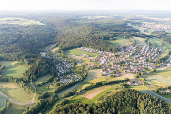 Vue aérienne de Du sud à le quartier Krumbach in Limbach dans le département Bade-Wurtemberg, Allemagne