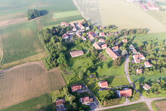 Vue aérienne de Geisberg à Wissembourg dans le département Bas Rhin, France