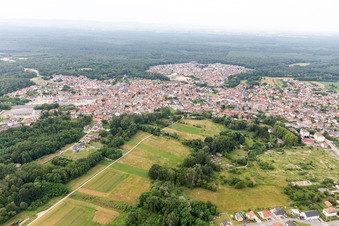 Vue oblique de Soufflenheim dans le département Bas Rhin, France