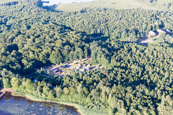 Vue oblique de Torne dans le département Kronoberg, Suède