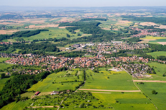 Vue aérienne de Reichshoffen dans le département Bas Rhin, France