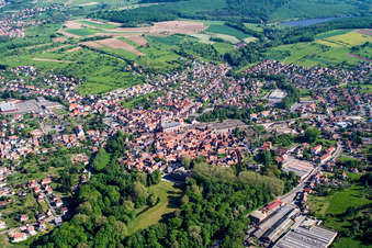 Reichshoffen dans le département Bas Rhin, France vue d'en haut
