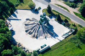 Gumbrechtshoffen dans le département Bas Rhin, France d'un drone