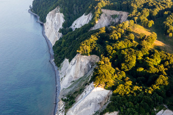 Borre dans le département Sjaelland, Danemark vu d'un drone