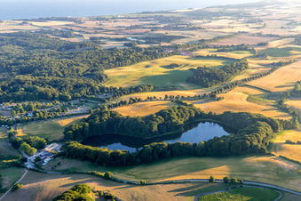 Photographie aérienne de (DK), Møns Klint Resort et Camping à Borre dans le département Sjaelland, Danemark